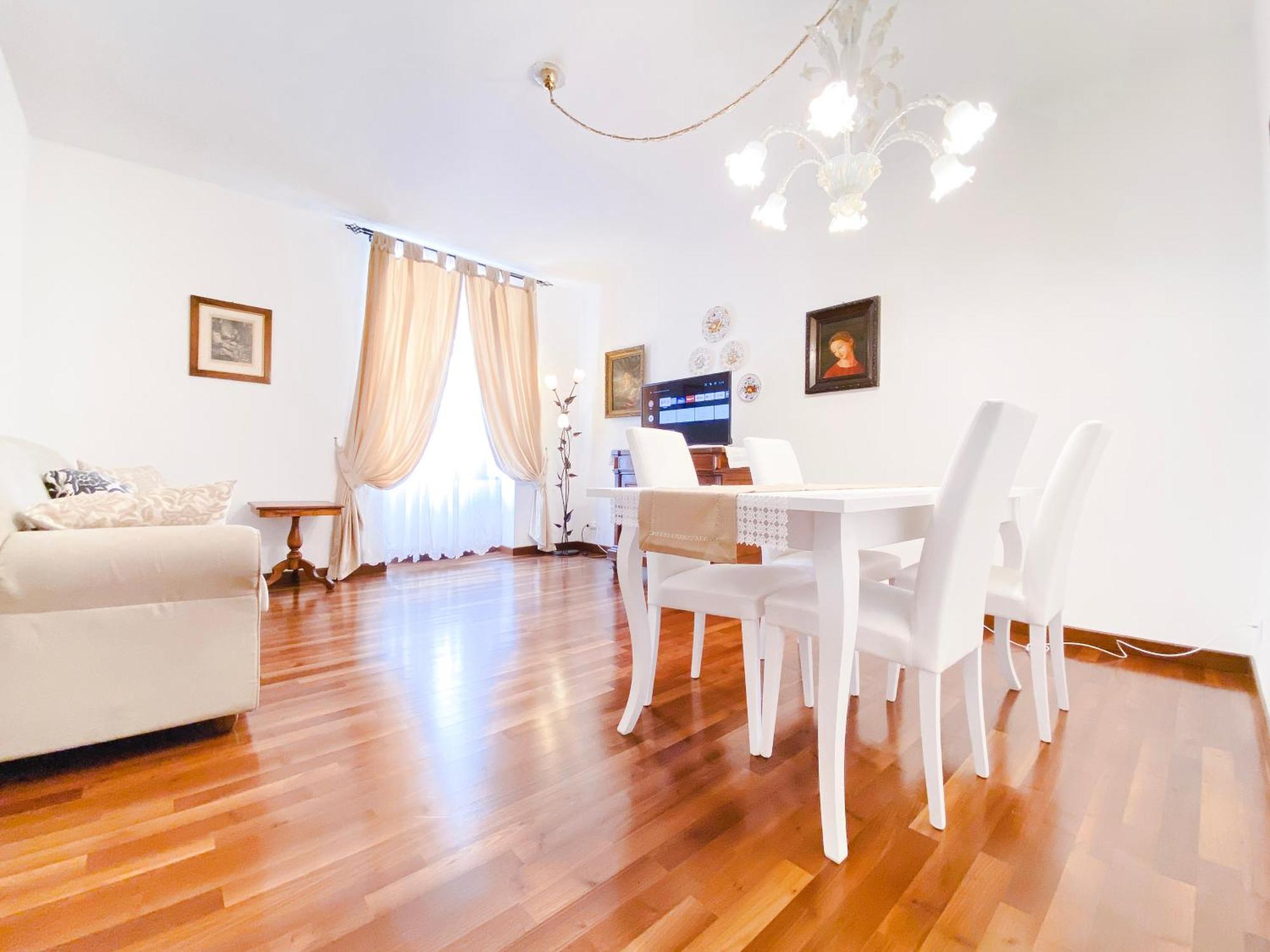 Santacecilia Apartment *